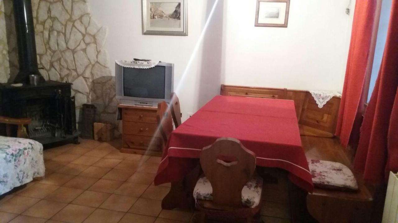 casa con giardino Villa Pescasseroli Exterior foto